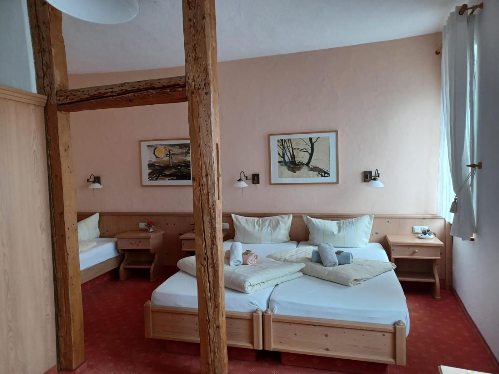 Pension Und Gaststaette "Zur Brauschaenke" Schöneck Exterior foto